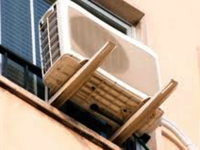 Ar condicionado mal instalado pode trazer problemas para o condomínio