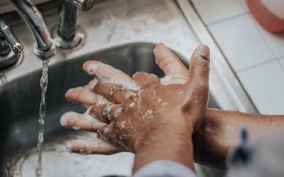 Condomínios comerciais e mistos devem seguir normas para a reabertura do comércio